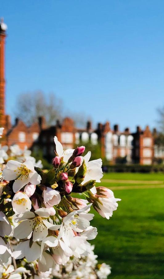 Newnham College - University Of Cambridge Εξωτερικό φωτογραφία