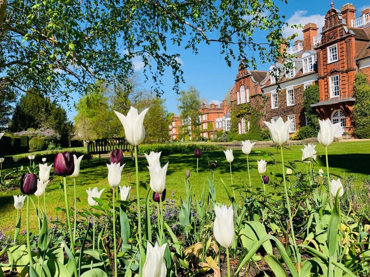 Newnham College - University Of Cambridge Εξωτερικό φωτογραφία